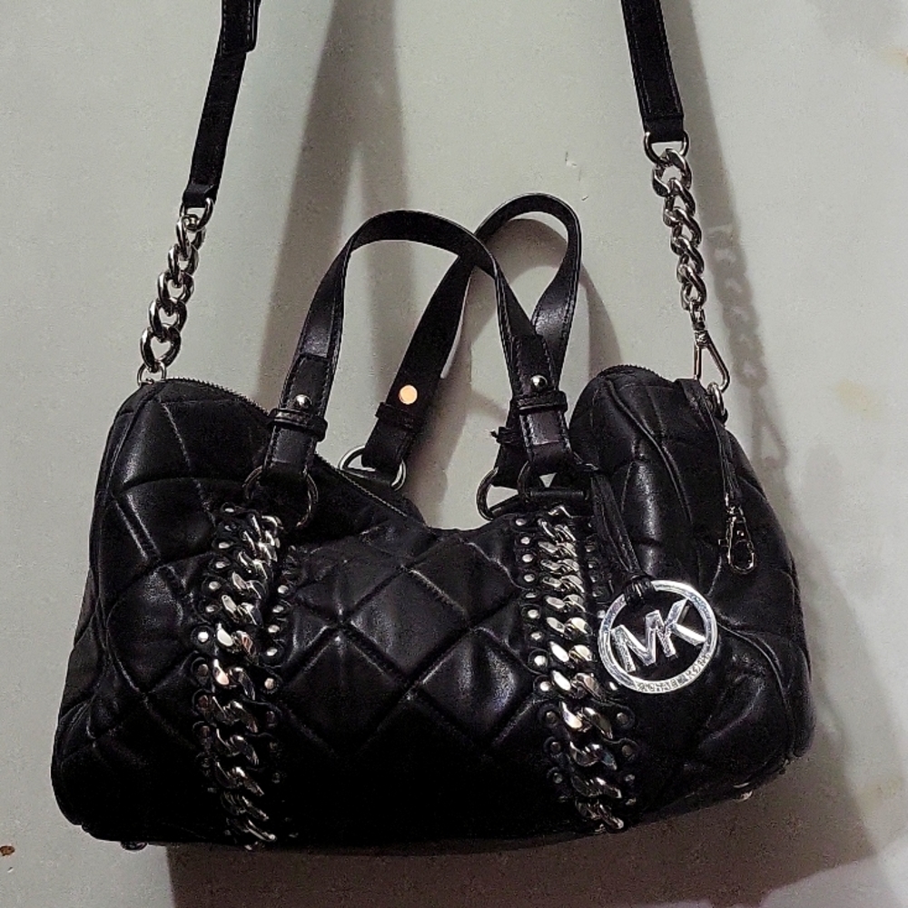 Michael kors black chain duffle cros body purse